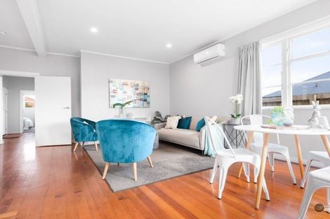 Photo of property in 21b Hall Crescent, Epuni, Lower Hutt, 5011