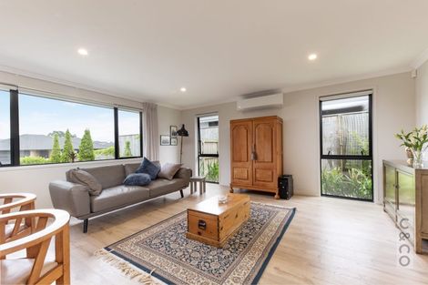 Photo of property in 17 Pitoitoi Drive, Riverhead, 0820