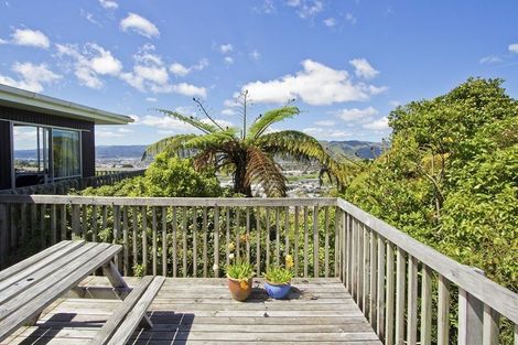 Photo of property in 64 Mulberry Street, Maungaraki, Lower Hutt, 5010