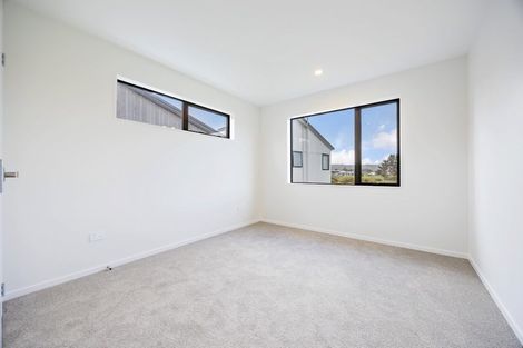 Photo of property in 18a Winfield Road, Kumeu, 0810