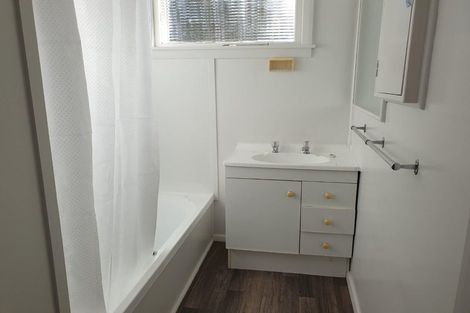 Photo of property in 6 Stephen Street, Tawa, Wellington, 5028