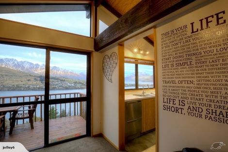 Photo of property in 13 Sunrise Lane, Queenstown, 9300