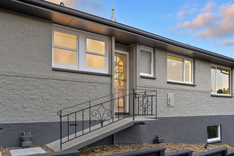 Photo of property in 98 Martin Road, Fairfield, Dunedin, 9018