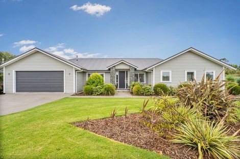 Photo of property in 10a Austin Drive, Whitianga, 3510