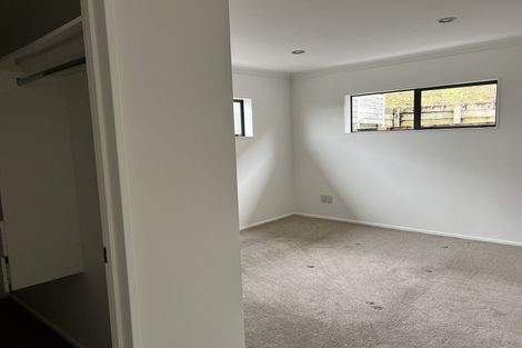 Photo of property in 11 Bangla Place, Massey, Auckland, 0614