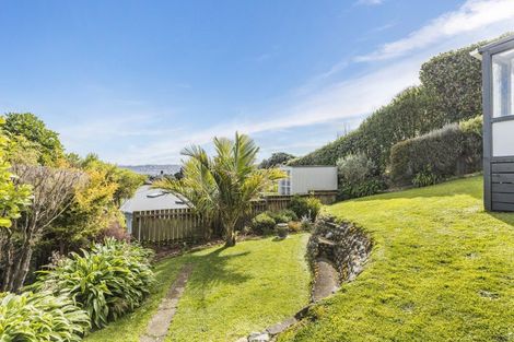 Photo of property in 57 Kinghorne Street, Strathmore Park, Wellington, 6022