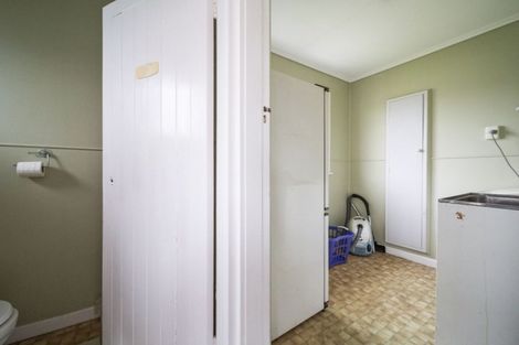 Photo of property in 1 Aytoun Street, Opunake, 4616