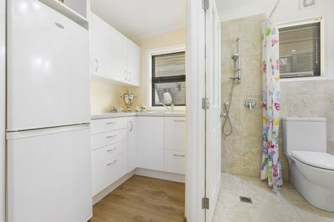 Photo of property in 21 Heuchan Lane, Wanaka, 9305