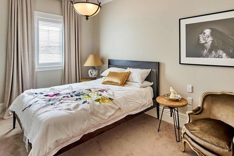 Photo of property in 30 Mcfarlane Street, Mount Victoria, Wellington, 6011