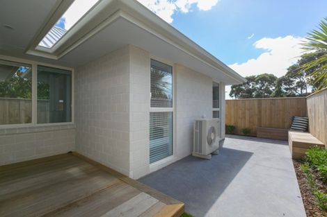 Photo of property in 3b Normanby Street, Fitzroy, New Plymouth, 4312