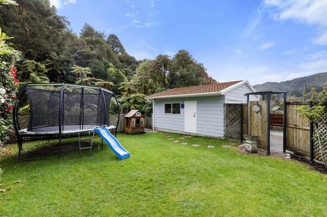Photo of property in 68 Raukawa Street, Stokes Valley, Lower Hutt, 5019