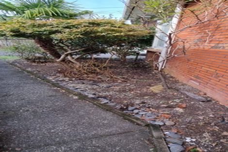 Photo of property in 27 Morton Avenue, Forrest Hill, Auckland, 0620