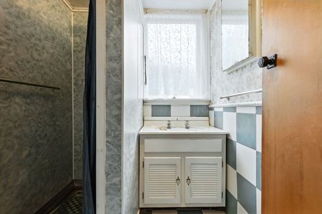 Photo of property in 15 Hinerangi Street, Turangi, 3334