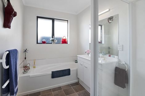 Photo of property in 50 Starveall Street, Brightwater, 7022