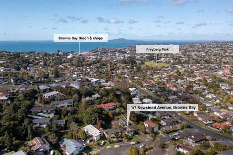 Photo of property in 1/7 Newstead Avenue, Browns Bay, Auckland, 0632