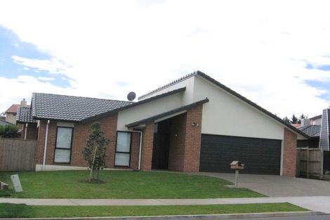 Photo of property in 86 Cyril French Drive, Flat Bush, Auckland, 2016