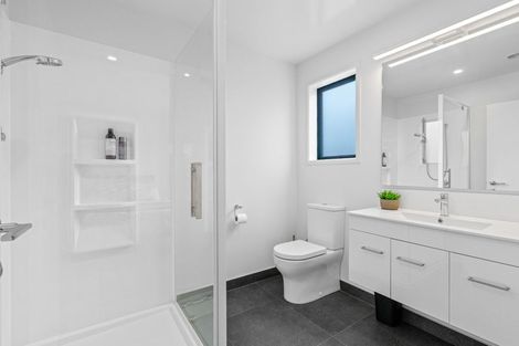 Photo of property in 9 Pahiki Crescent, Levin, 5510