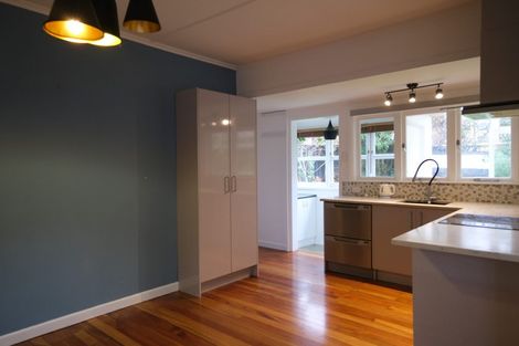 Photo of property in 1/180 Lake Road, Northcote, Auckland, 0627