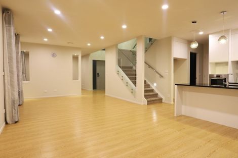 Photo of property in 18 Kingfisher Road, Silverdale, 0932