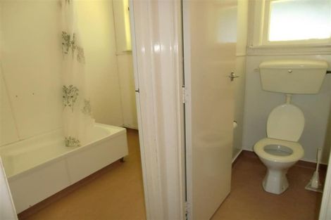 Photo of property in 50a Glenpark Avenue, Frankleigh Park, New Plymouth, 4310