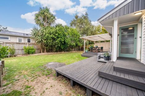 Photo of property in 6 Brightwater Crescent, Totara Park, Upper Hutt, 5018