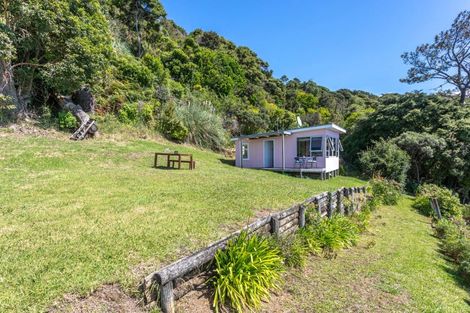 Photo of property in 345 Te Kouma Road, Te Kouma, Coromandel, 3581