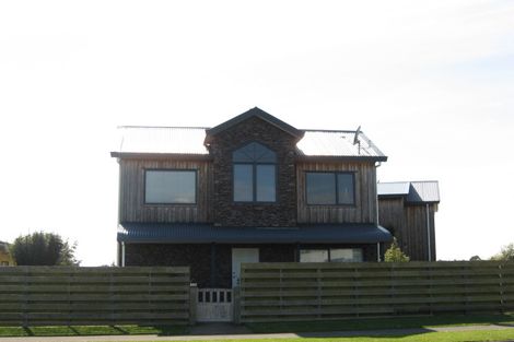 Photo of property in 134b Heta Road, Highlands Park, New Plymouth, 4312