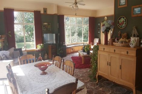 Photo of property in 429 Timaru Road, Waimate, 7978