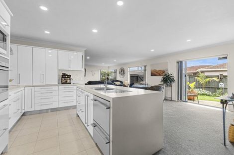 Photo of property in 379 Carrington Street, Upper Vogeltown, New Plymouth, 4310