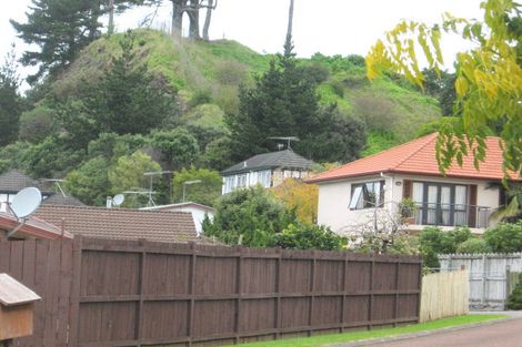 Photo of property in 17 Britannia Place, Half Moon Bay, Auckland, 2012