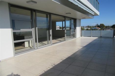Photo of property in Maison Apartments, 310/16 Huron Street, Takapuna, Auckland, 0622