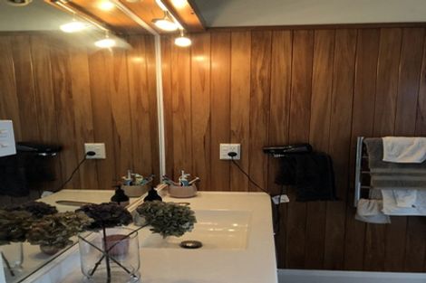 Photo of property in 7 Otahuri Crescent, Greenlane, Auckland, 1051