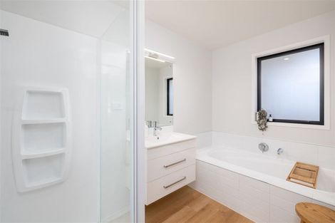 Photo of property in 10a Quaifes Road, Halswell, Christchurch, 8025