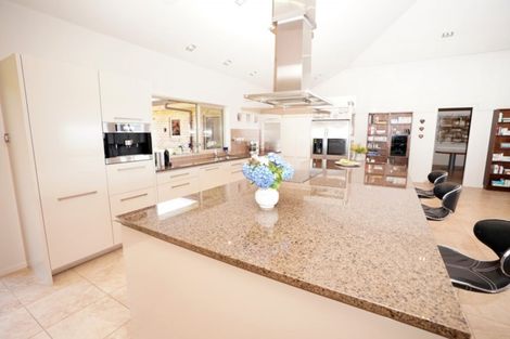 Photo of property in 978 Cove Road, Waipu, 0582
