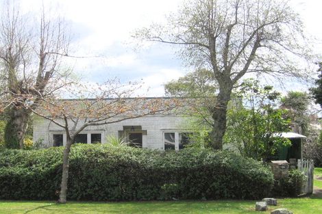 Photo of property in 14 Cochrane Street, Fairy Springs, Rotorua, 3015