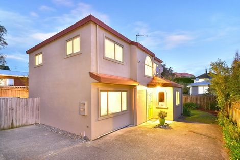 Photo of property in 2/34 Selwyn Crescent, Forrest Hill, Auckland, 0620