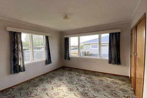 Photo of property in 7 Watene Crescent, Waitara, 4320