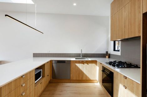 Photo of property in 4/7 Tarbett Road, Hillcrest, Hamilton, 3216