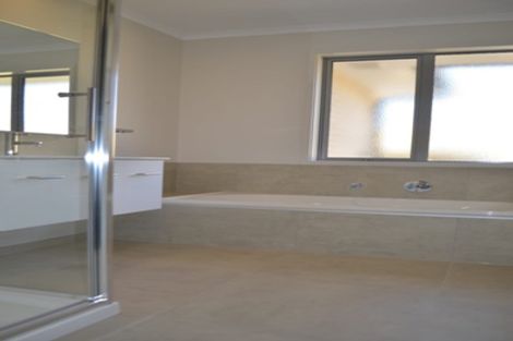 Photo of property in 16 Rotomanu Place, Pyes Pa, Tauranga, 3112