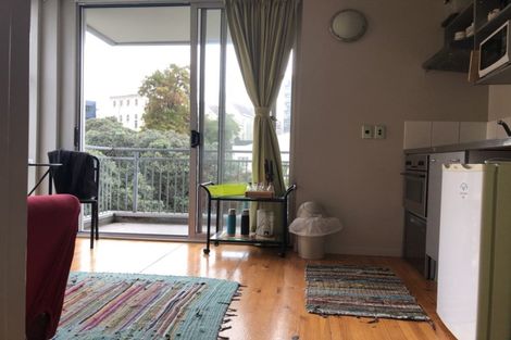 Photo of property in Scotia Tower Apartments, 8f/8 Scotia Place, Auckland Central, Auckland, 1010