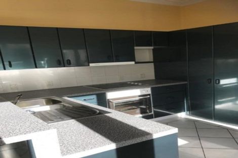 Photo of property in 32 Linwood Avenue, Mount Albert, Auckland, 1025