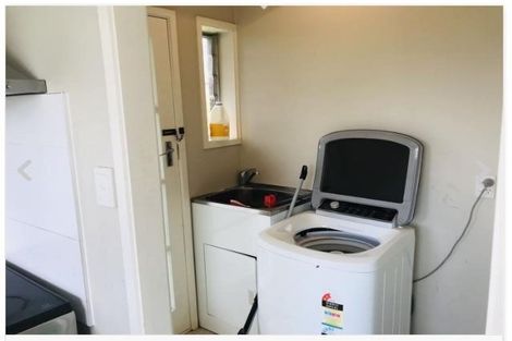 Photo of property in 6/3 Koromiko Street, New Lynn, Auckland, 0600