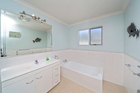 Photo of property in 33b Argyle Street, Hawera, 4610