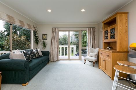 Photo of property in 20b Tauroa Road, Havelock North, 4130
