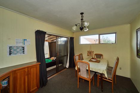 Photo of property in 36 Heatherlea Heights, Feilding, 4702