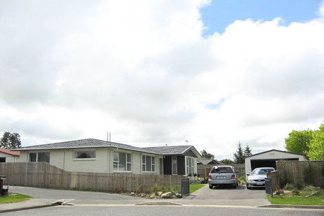 Photo of property in 51 Parkhouse Drive, Rangiora, 7400