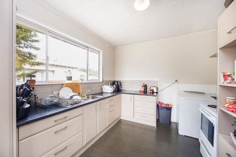 Photo of property in 8 Marne Street, Hokowhitu, Palmerston North, 4410