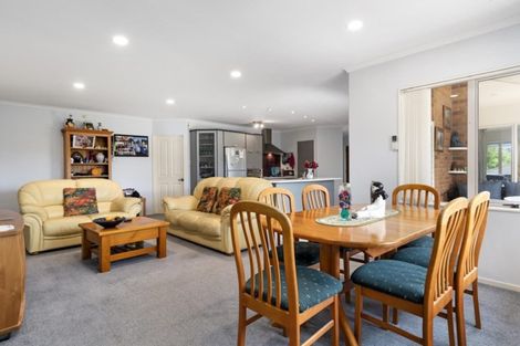 Photo of property in 14 Athfield Drive, Bethlehem, Tauranga, 3110