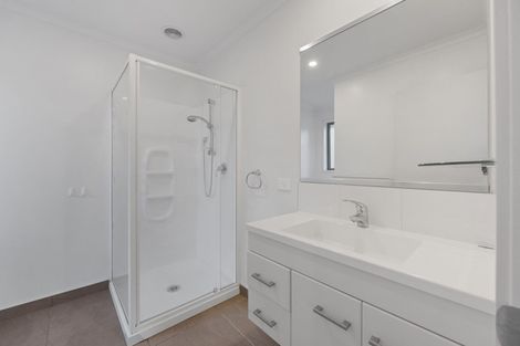 Photo of property in 54 Fairfax Crescent, Pyes Pa, Tauranga, 3112