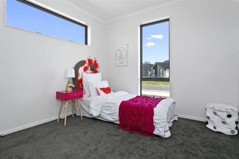 Photo of property in 20 Rose Leigh Drive, Cambridge, 3434